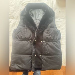 Oversized black fur detail vest